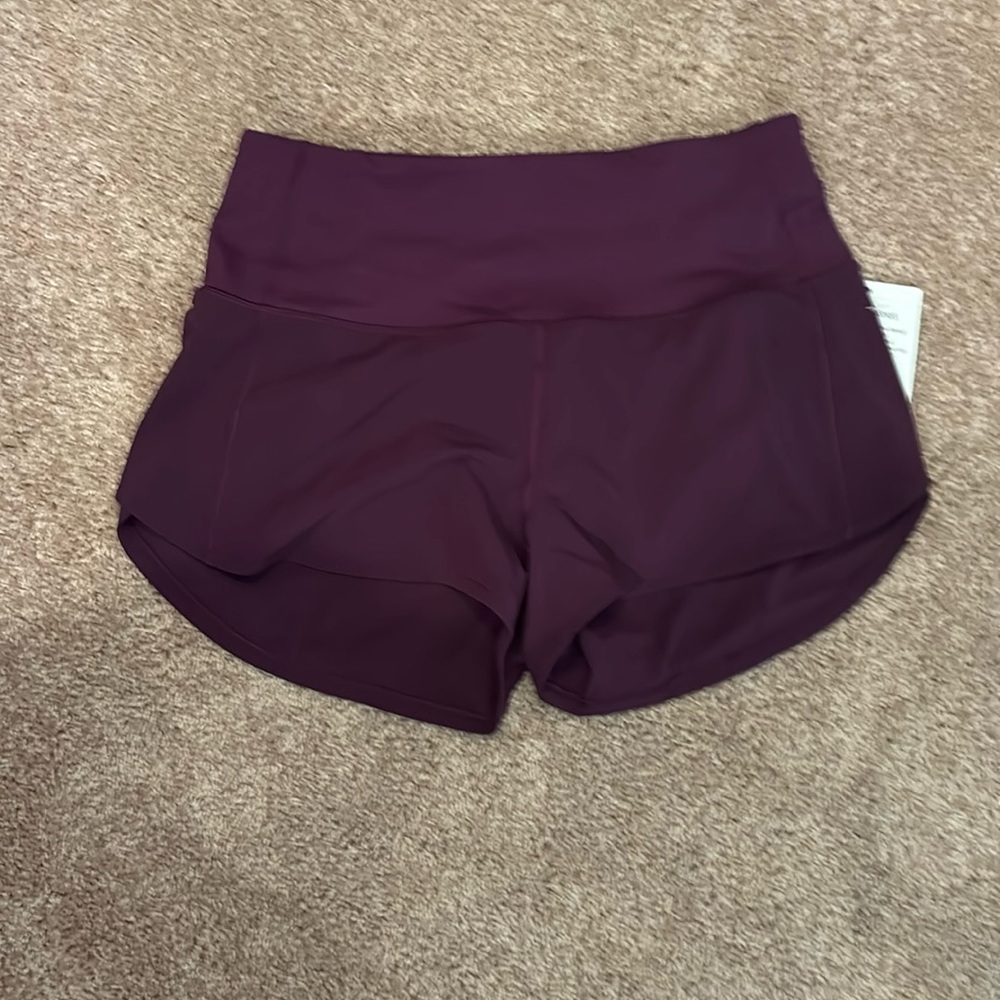 Lululemon Speed Up HR Short 2.5 Inch Inseam Size 4